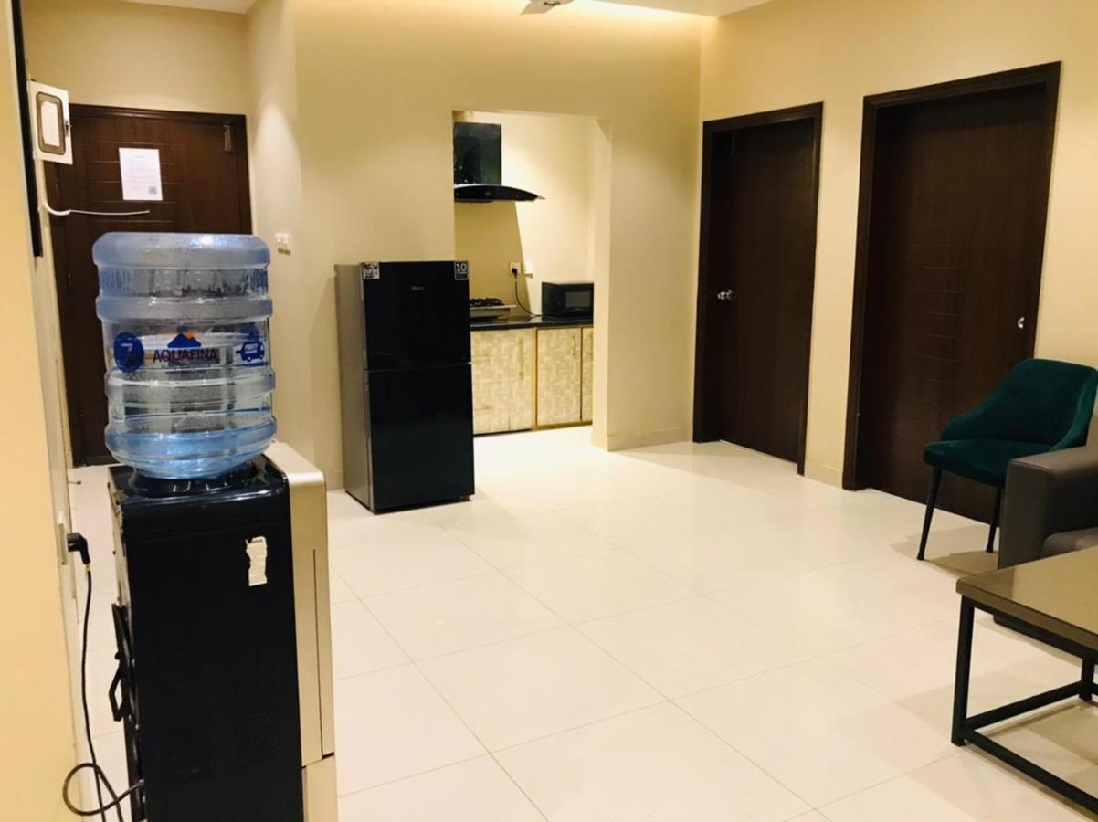 Hamsun Shahrah-E-Faisal Hotel Carachi Exterior foto