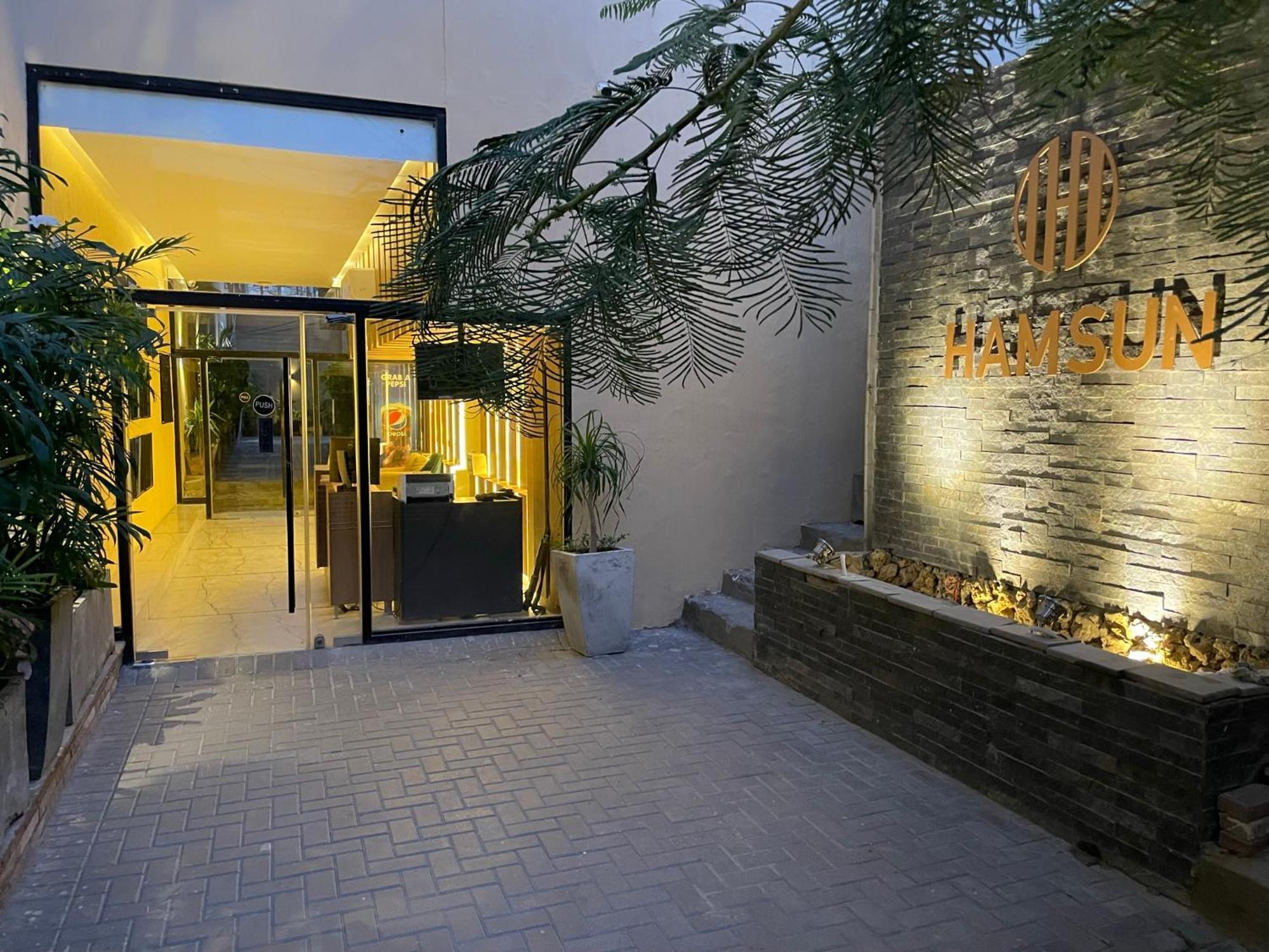 Hamsun Shahrah-E-Faisal Hotel Carachi Exterior foto